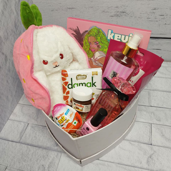 باکس هدیه و شکلات سفارشی 3/590 میلیونی