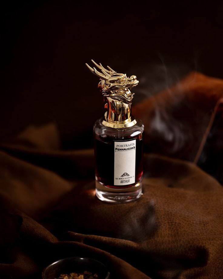 photo_۲۰۲۵-۰۱-۲۶_۱۲-۰۲-۰۴.jpg ادکلن پنهالیگونز،د آنکامپرومایزینگ سوهان - Image 1